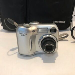 Nikon Coolpix 3100 Silver Digital Camera